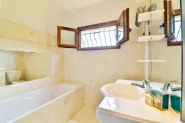 Location Appartement meublé 3 pièces en villa