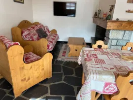 Location Appartement traversant ensoleillé calme garage