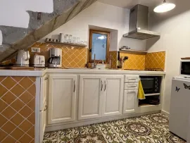 Location Joli appart T2, à louer ds immeuble de caractère.