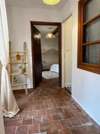 Location Joli appart T2, à louer ds immeuble de caractère.