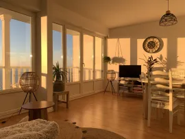 Location Appartement Vue panoramique , 3 pièces , balcon