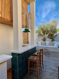 Location Appartement avec grand balcon, à 100 m des plages