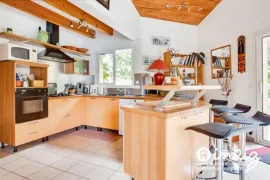 Vente Rare - maison avec piscine + terrain constructible