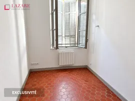 Location A LOUER T2 rénové centre ville