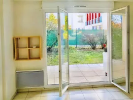 Location T3 avec jardin + 2 parking dans résidence moderne