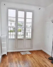 Location Studio très lumineux