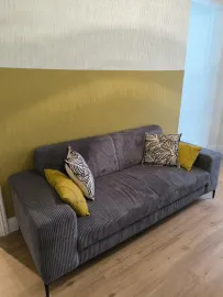 Location F2, 45 m2 meublé refait à neuf, 950€ cc, à voir !
