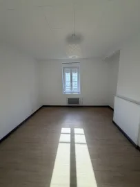 Location LOCATION - APPARTEMENT - HIRSON📍