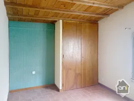Vente Maison de Type 7 avec jardin.