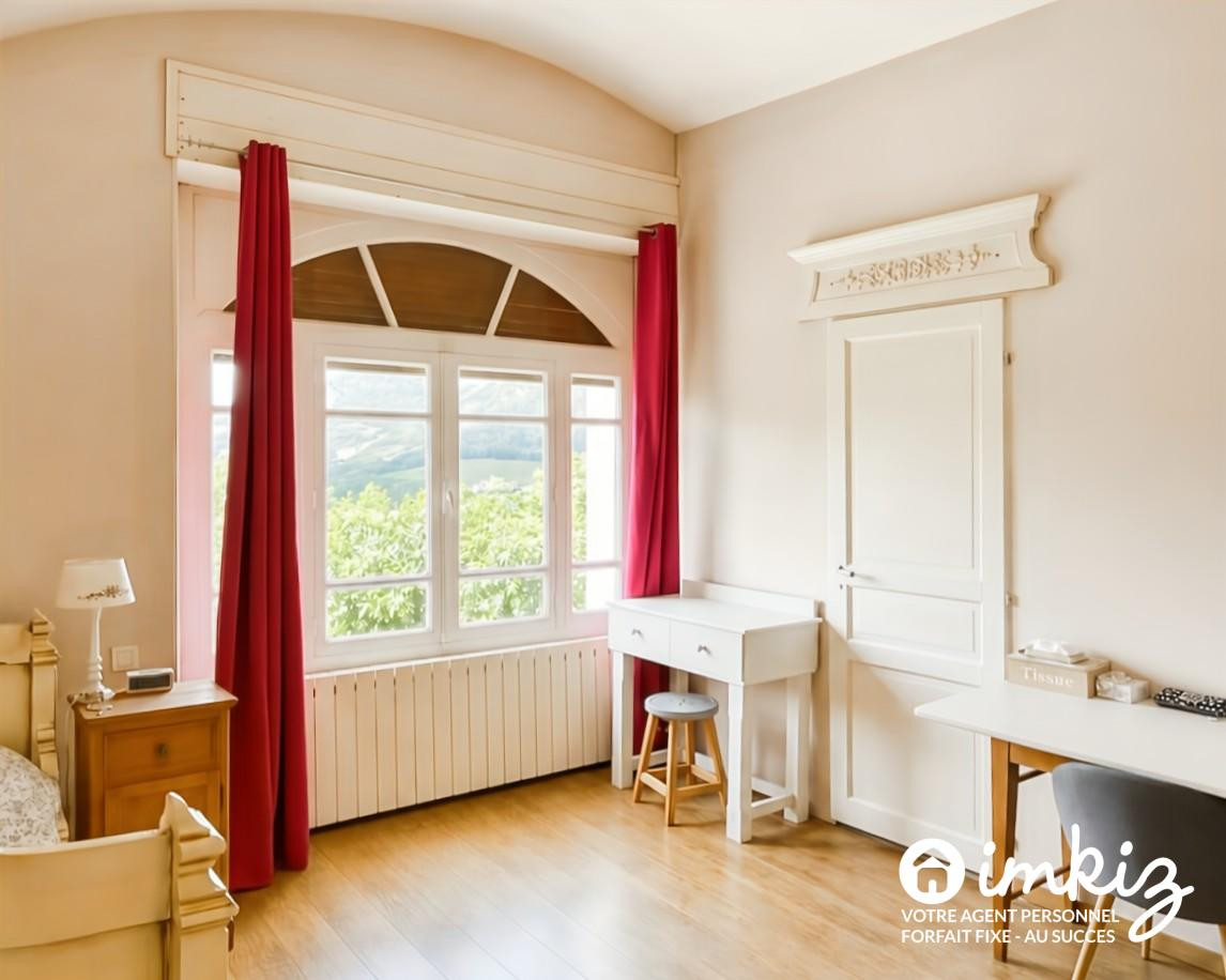 Vente RARE - 5 appartements - Ermitage St Roch