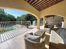 Vente Maison  - 6 pièces  - 174.31 m²