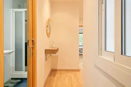 Location Carrer De Descartes, Barcelona