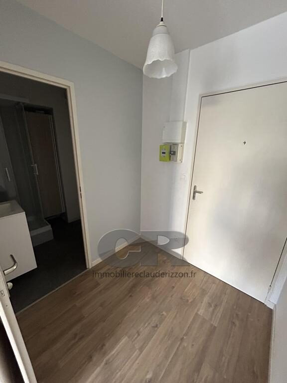 Studio avec parking - secteur Hopital central Nancy