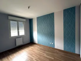 Vente Ensemble de trois duplex avec terrasses et garages