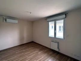 Vente Ensemble de trois duplex avec terrasses et garages