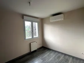 Vente Ensemble de trois duplex avec terrasses et garages