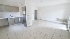 Location Appartement  - 3 pièces  - 66.12 m²