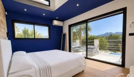 Vente ROQUEBRUNE-SUR-ARGENS - Propriété d'exception 400m² - 4 appartements - 1,2ha