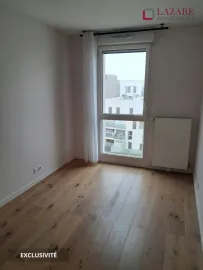 Location A LOUER beau T3 avec parking et terrasse