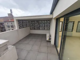 Location Appartement duplex T3 avec grande terrasse