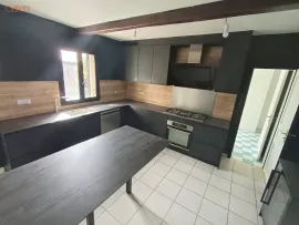 Vente Maison 2 chambres 1 bureau 3 garages
