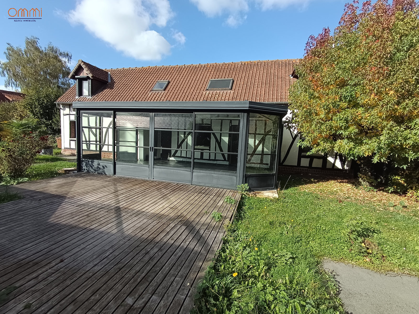 Vente Maison 2 chambres 1 bureau 3 garages