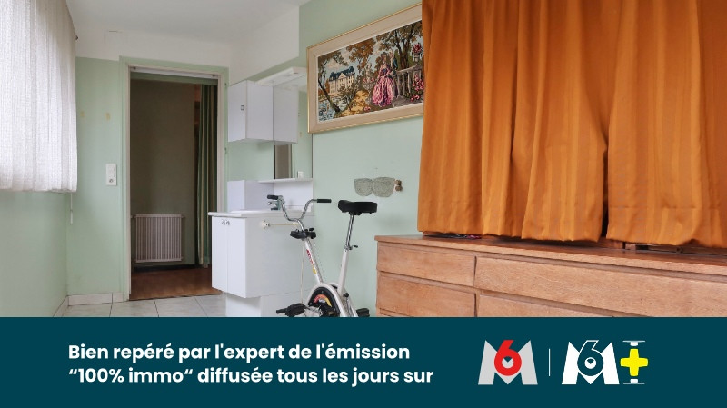 Vente Maison familiale de 150 m² avec double garage, jardin et local commercial de 59 