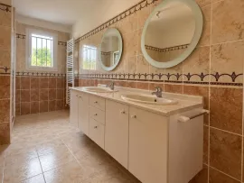 Vente Maison de 147m2 de plain-pied, 3chambres,garage et terrain de 1607m2