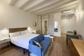 Location Carrer de Sant Antoni Abat, Barcelona