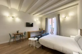 Location Carrer de Sant Antoni Abat, Barcelona