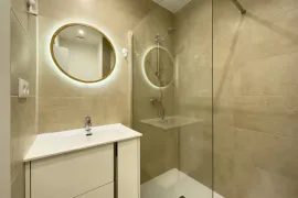 Location Carrer de Sant Antoni Abat, Barcelona