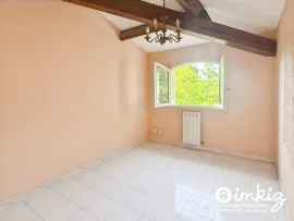 Vente Spacieuse villa familiale avec piscine et garage