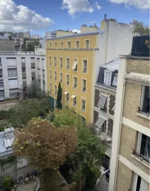 Location A Superb Furnished Two-Room Apartment Near La Muette