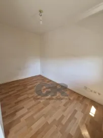 Location F2 AVEC BALCON ET PARKING - PLACE DES VOSGES HOPITAL CENTRAL