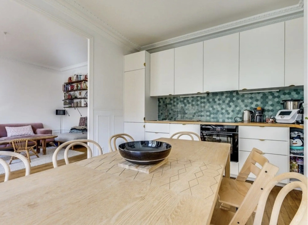 A Comfortable Three-Room Apartment in Auteuil Sud – Rue de Civry Paris 16e