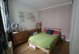 Location A Bright, Quiet Two-Room Apartment at the Foot of Sacré-Cœur