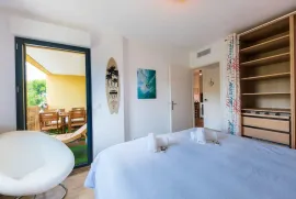 Location T2 meublé neuf, balcon et parking