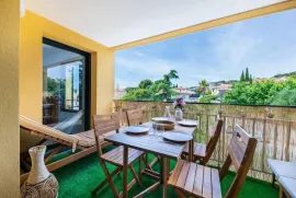 Location T2 meublé neuf, balcon et parking