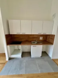 Location Location grand studio Levallois Perret + terrasse
