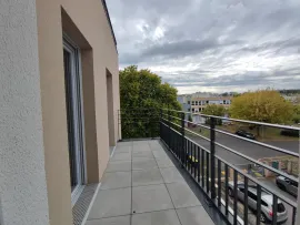 Location Livry à louer 3 pièces avec balcon et parking double