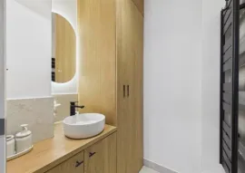 Location A Fully Renovated Apartment Near Champ-de-Mars – 7th Arrondissement