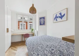 Location A Fully Renovated Apartment Near Champ-de-Mars – 7th Arrondissement