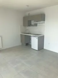 Location Appartement T2 45m² à null
