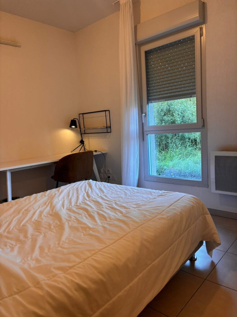 Location À LOUER - T1 EN RÉSIDENCE ETUDIANTE B005
