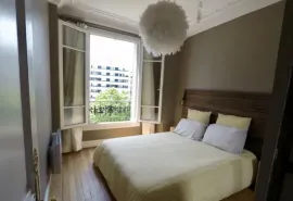 Location A Haussmann-Style Residence with Terrace and Panoramic Views in Convention