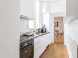 Location A Luxury Two-Bedroom Apartment Steps from the Louvre