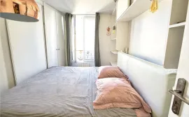 Location Bright Furnished Residence between Canal Saint-Martin & Place du Colonel-Fabien