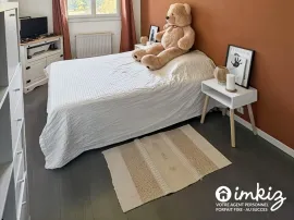 Vente T4 rénové de 86 m² – Dernier étage – Balcon