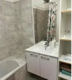 Location Chambre en colocation de 3, propre et calme