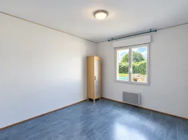 Vente Maison de plain-pied 4 chambres avec piscine sur 1 000 m²